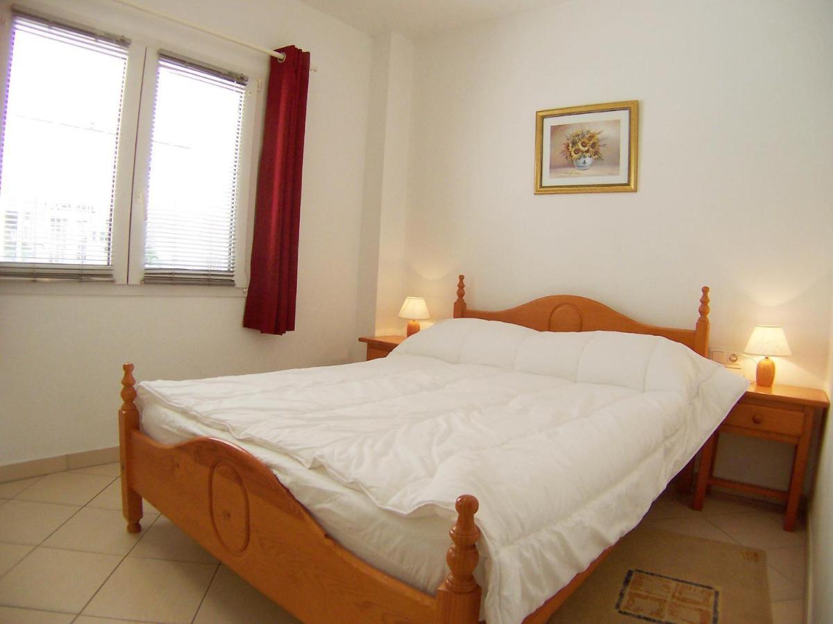 네르하 Stella Maris - Sleeps 4 아파트 외부 사진